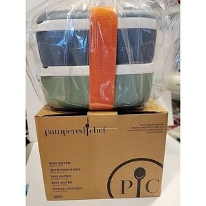 Pampered Chef Bento Lunch Box Picnic Storage w/ 3 Compartments Microwave Safe